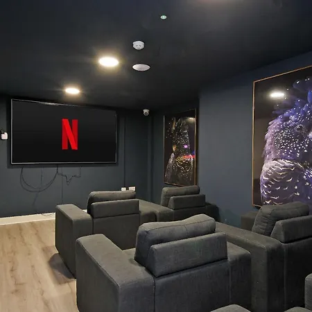 شقة Centre Modern - Westone Free Wifi, Gym Access, Netflix